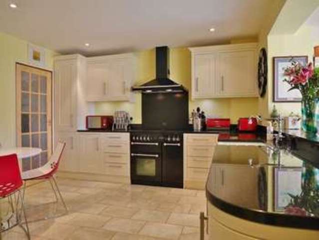  Image of 4 bedroom Detached house for sale in Sugworth Lane Radley Abingdon OX14 at Radley  Oxford, OX14 2HY