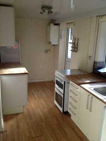  Image of 2 bedroom Terraced house to rent in Sunbeam Road Stoneycroft Liverpool L13 at Old Swan Liverpool Merseyside, L13 5XT