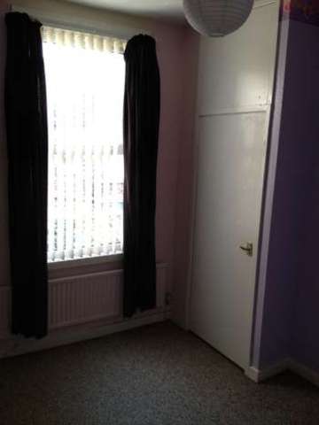  Image of 2 bedroom Terraced house to rent in Sunbeam Road Stoneycroft Liverpool L13 at Old Swan Liverpool Merseyside, L13 5XT