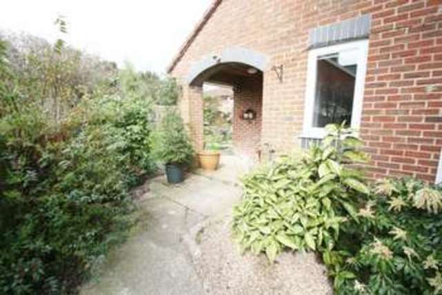  Image of 4 bedroom Detached house for sale in Chapel Road Swanmore Southampton SO32 at Chapel Road Swanmore SOUTHAMPTON, SO32 2QB