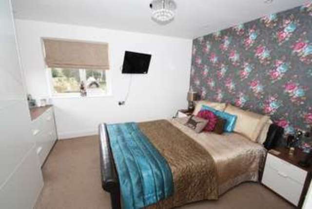  Image of 4 bedroom Detached house for sale in Chapel Road Swanmore Southampton SO32 at Chapel Road Swanmore SOUTHAMPTON, SO32 2QB