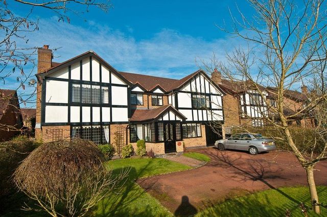  Image of 7 bedroom Detached house for sale in Swanpool Lane Aughton Ormskirk L39 at Swanpool Lane Aughton Ormskirk, L39 5AZ