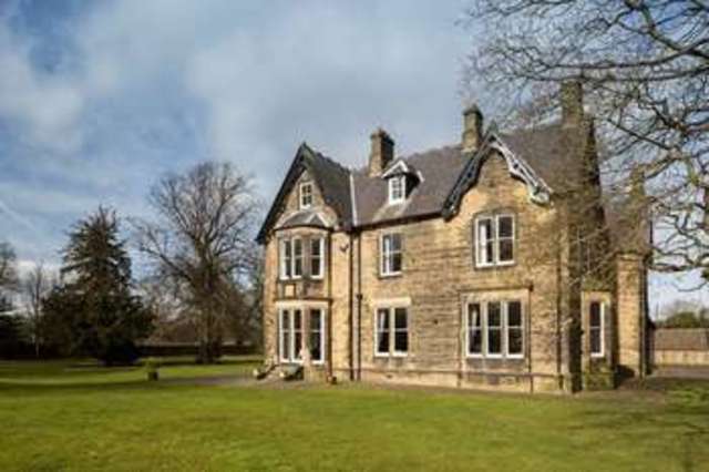  Image of 10 bedroom Property for sale in Tankersley Lane Hoyland Barnsley S74 at Tankersley Lane Hoyland Barnsley, S74 0DT
