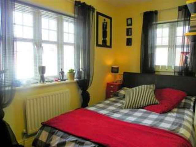  Image of 2 bedroom Terraced house to rent in Teal Grove Shinfield Reading RG2 at Shinfield  Reading, RG2 9AZ