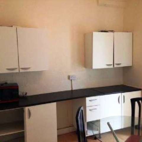  Image of 4 bedroom House Share to rent in Teignmouth Road Selly Oak Birmingham B29 at Selly Oak Bristol Selly Oak, B29 7AX