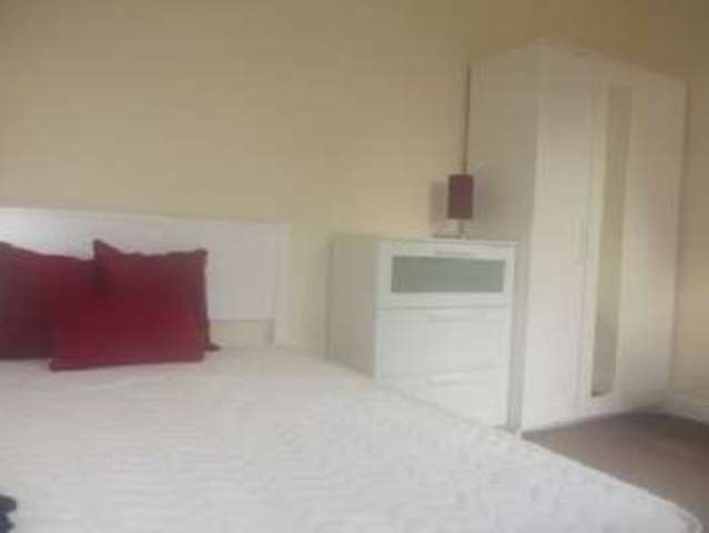  Image of 5 bedroom House Share to rent in Teignmouth Road Selly Oak Birmingham B29 at Selly Oak Bristol Selly Oak, B29 7AX