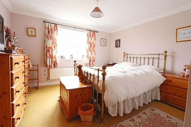  Image of 4 bedroom Detached house for sale in Templeman Drive Carlby Stamford PE9 at Templeman Drive Carlby Stamford, PE9 4NQ