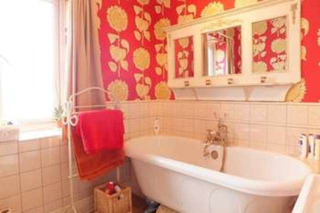 Image of 4 bedroom Detached house for sale in Berrells Road Tetbury GL8 at Tetbury Gloucestershire, GL8 8ED