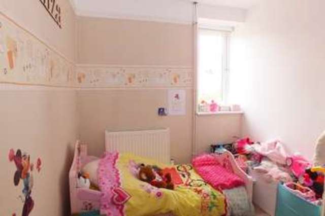 Image of 3 bedroom Cottage for sale in London Road Tetbury GL8 at Tetbury Gloucestershire, GL8 8HR