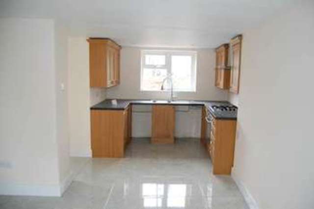  Image of 3 bedroom Terraced house to rent in Bicester Road Long Crendon Aylesbury HP18 at Thame, HP18 9AE