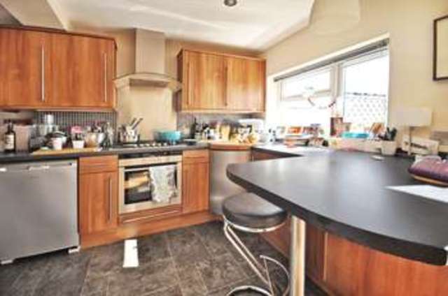  Image of 2 bedroom Detached house for sale in Thame Road Great Milton Oxford OX44 at Great Milton Oxford Oxfordshire, OX44 7NY