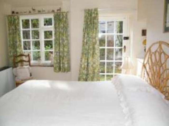  Image of 2 bedroom Bungalow for sale in The Cliff Iburndale Whitby YO22 at Iburndale Whitby Sleights, YO22 5DS