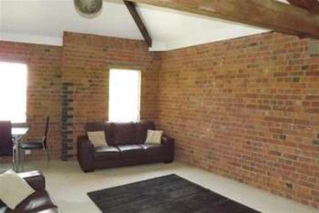  Image of 2 bedroom Flat to rent in Elphins Drive Warrington WA4 at Warrington, WA4 6BG