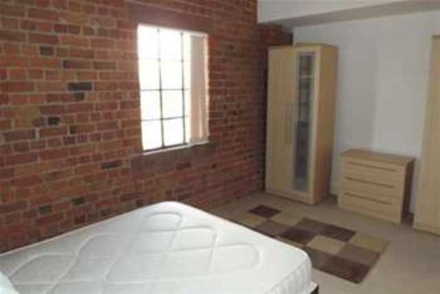  Image of 2 bedroom Flat to rent in Elphins Drive Warrington WA4 at Warrington, WA4 6BG