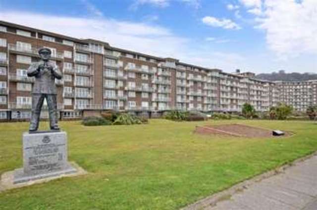  Image of 2 bedroom Apartment for sale in The Gateway Dover CT16 at Dover Kent Dover, CT16 1LQ