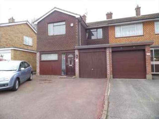  Image of 4 bedroom Semi-Detached house for sale in The Malyons Benfleet SS7 at The Malyons Thundersley Benfleet, SS7 1TU