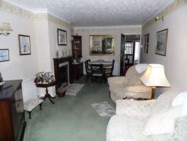  Image of 4 bedroom Semi-Detached house for sale in The Malyons Benfleet SS7 at The Malyons Thundersley Benfleet, SS7 1TU