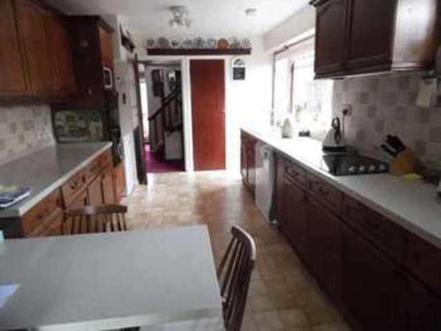  Image of 4 bedroom Semi-Detached house for sale in The Malyons Benfleet SS7 at The Malyons Thundersley Benfleet, SS7 1TU