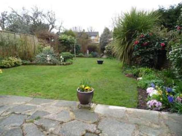  Image of 4 bedroom Semi-Detached house for sale in The Malyons Benfleet SS7 at The Malyons Thundersley Benfleet, SS7 1TU