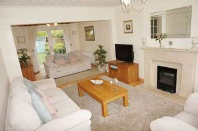  Image of 4 bedroom Detached house for sale in The Oaks Taunton TA1 at The Oaks  Taunton, TA1 2QX