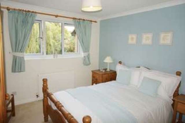  Image of 4 bedroom Detached house for sale in The Oaks Taunton TA1 at The Oaks  Taunton, TA1 2QX