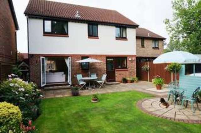  Image of 4 bedroom Detached house for sale in The Oaks Taunton TA1 at The Oaks  Taunton, TA1 2QX