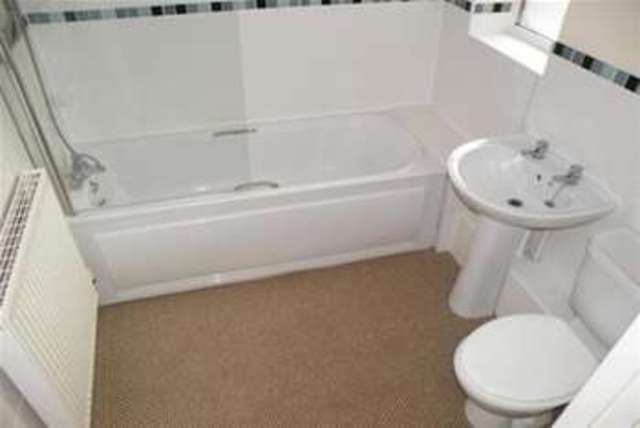 Image of 2 bedroom Flat to rent in The Pines Bushby Leicester LE7 at Leicester, LE7 9RX