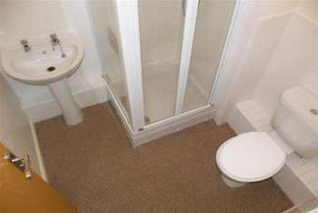  Image of 2 bedroom Flat to rent in The Pines Bushby Leicester LE7 at Leicester, LE7 9RX