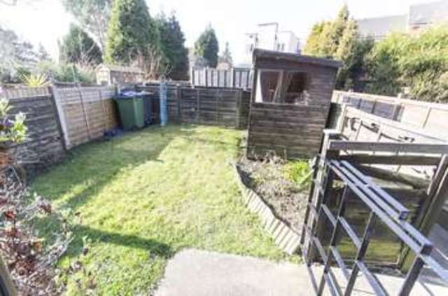  Image of 2 bedroom Flat for sale in The Pineways Oldbury B69 at The Pineways  Oldbury, B69 1JL