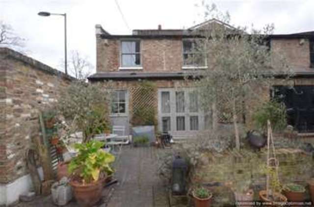  Image of 2 bedroom Detached house for sale in Richmond Road London E8 at Hackney, E8 3HW