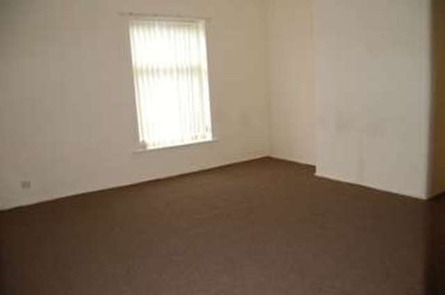  Image of 2 bedroom Terraced house to rent in Thorne Street Farnworth Bolton BL4 at Thorne Street Farnworth Bolton, BL4 7LQ