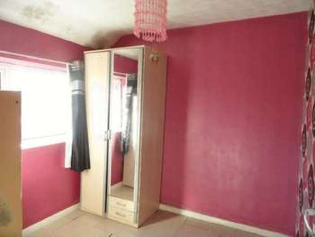  Image of 3 bedroom Terraced house for sale in Kennet Green South Ockendon RM15 at Kennet Green  South Ockendon, RM15 5RB