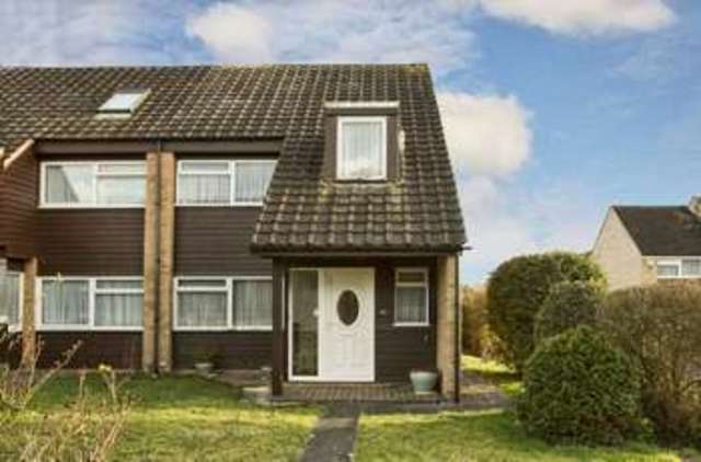  Image of 3 bedroom End of Terrace for sale in Tithebarn Grove Calcot Reading RG31 at Tithebarn Grove  Reading, RG31 7YX
