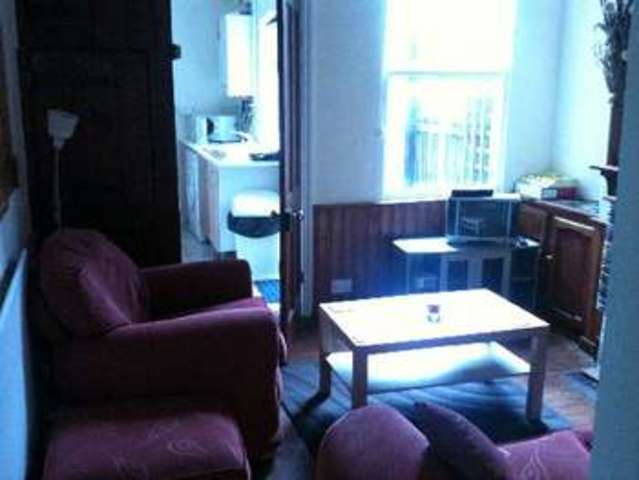 Image of 3 bedroom House Share to rent in Tiverton Road Selly Oak Birmingham B29 at Selly Oak Bristol Selly Oak, B29 6BY