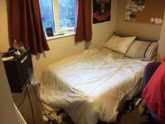  Image of 7 bedroom House Share to rent in Tiverton Road Selly Oak Birmingham B29 at Selly Oak Bristol Selly Oak, B29 6BY