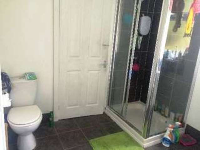  Image of 4 bedroom House Share to rent in Tiverton Road Selly Oak Birmingham B29 at Selly Oak Bristol Selly Oak, B29 6DB