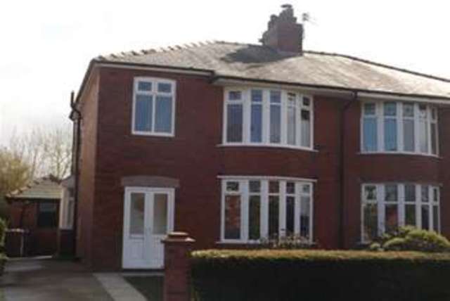  Image of 3 bedroom Semi-Detached house to rent in Todd Lane North Lostock Hall Preston PR5 at Preston, PR5 5US