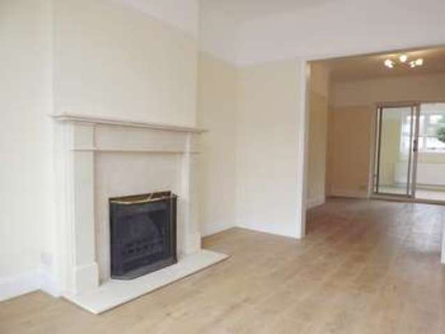  Image of 3 bedroom Terraced house for sale in Tolworth Road Tolworth Surbiton KT6 at Tolworth Surrey Tolworth, KT6 7SZ