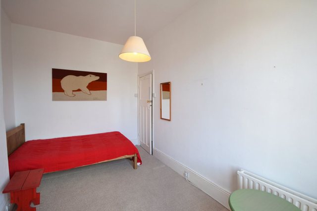  Image of 4 bedroom Flat to rent in Topsfield Parade Tottenham Lane London N8 at Topsfield Parade  Crouch End, N8 8QA