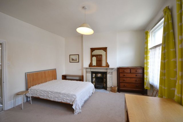  Image of 4 bedroom Flat to rent in Topsfield Parade Tottenham Lane London N8 at Topsfield Parade  Crouch End, N8 8QA
