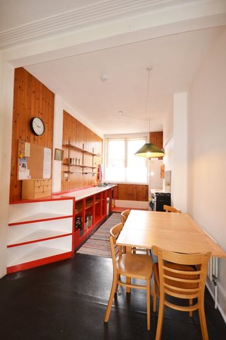  Image of 4 bedroom Flat to rent in Topsfield Parade Tottenham Lane London N8 at Topsfield Parade  Crouch End, N8 8QA