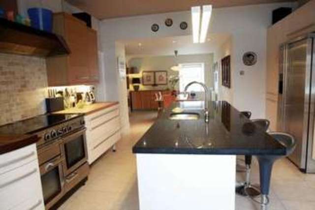  Image of 5 bedroom Property for sale in Carwood Road Biggar ML12 at Biggar, ML12 6LX