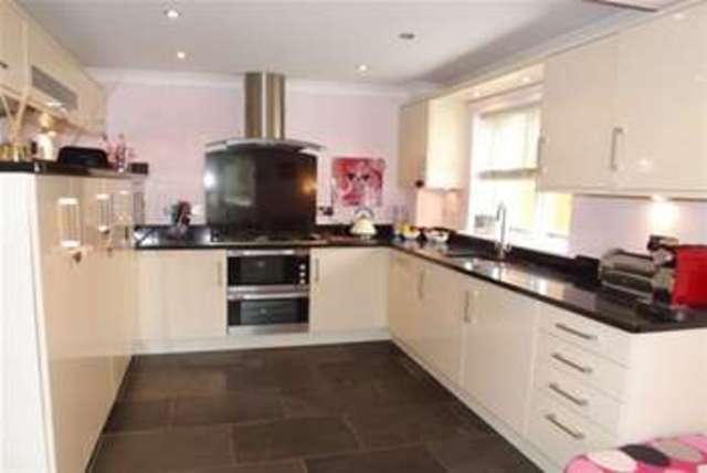  Image of 4 bedroom Detached house to rent in Trematon Saltash PL12 at Saltash, PL12 4RU