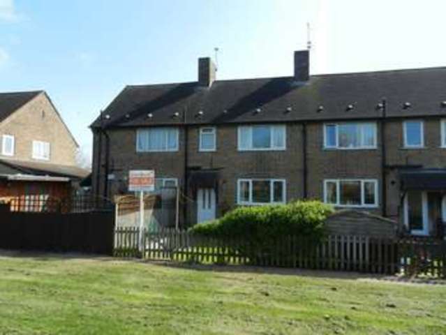  Image of 2 bedroom Terraced house to rent in Trenchard Close Newton Nottingham NG13 at Trenchard Close  Newton, NG13 8HF