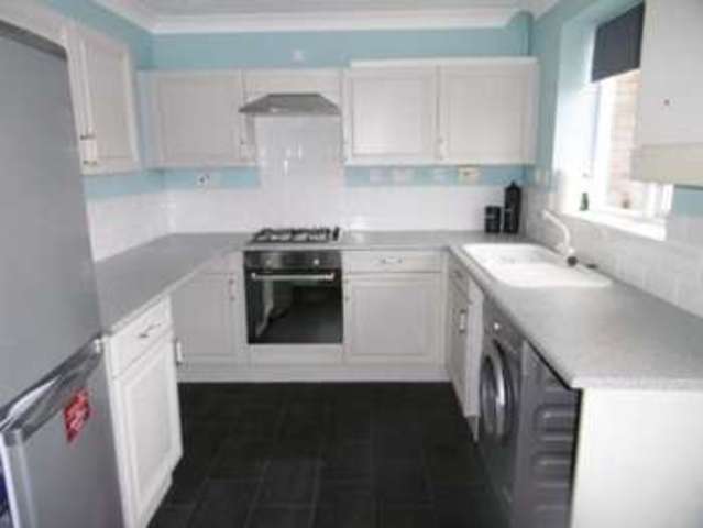  Image of 3 bedroom Property to rent in Troon Gardens Luton LU2 at Troon Gardens  LUTON, LU2 7GB