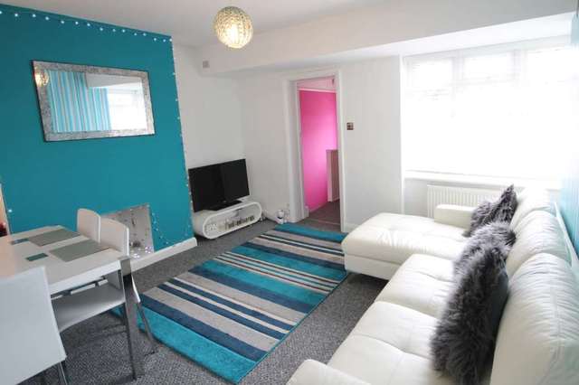  Image of 2 bedroom Maisonette for sale in Tudor Drive Morden SM4 at Tudor Drive  Morden, SM4 4PL