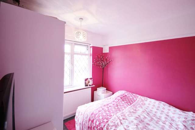  Image of 2 bedroom Maisonette for sale in Tudor Drive Morden SM4 at Tudor Drive  Morden, SM4 4PL