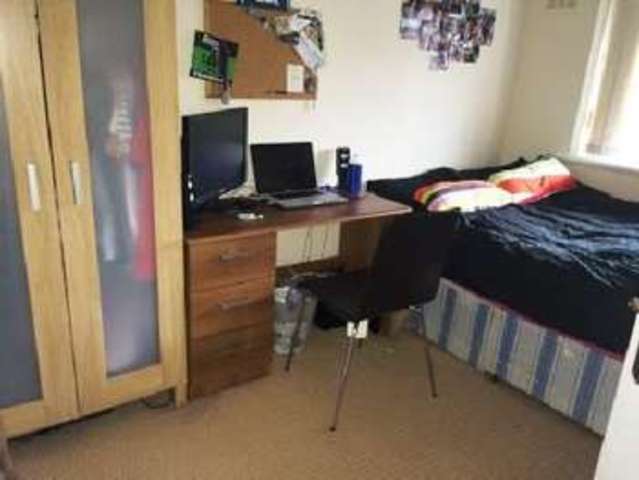  Image of 4 bedroom House Share to rent in Umberslade Road Selly Oak Birmingham B29 at Selly Park Bristol Selly Park, B29 7SD