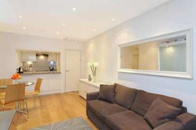 Image of 1 bedroom Flat to rent in Upper Addison Gardens London W14 at Upper Addison Gardens  Holland Park, W14 8AP