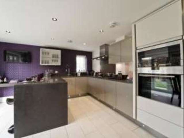  Image of 5 bedroom Detached house for sale in Upper Green Road Tewin Welwyn AL6 at 21 Upper Green Road Tewin Tewin, AL6 0LE